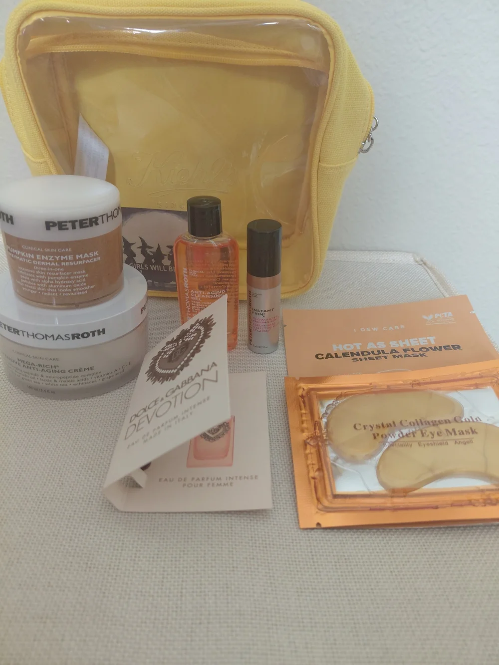 8 Pc. PeterThomasRoth 2 Full Size &  5 Travel Skincare Kit with ULTA BAG